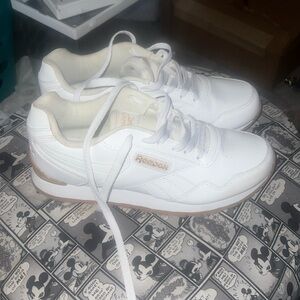 Reebok women shoe size 9